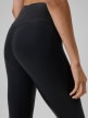 mini: Damskie legginsy do jogi 4F 4FRSS26TFTIF494 - czarne (6)