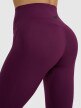 Damskie legginsy treningowe 4F 4FWAW25TFTIF363 - fioletowe