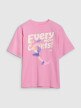 Dziewczęcy t-shirt oversize z nadrukiem 4F 4FJASAW24TTSHF2592 - różowy