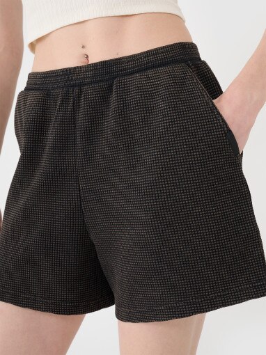 Damskie spodenki casual 4F 4FRSS25TSHOF699 - czarne