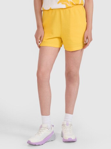 Damskie spodenki dresowe 4F 4FRSS25TSHOF700 - żółte