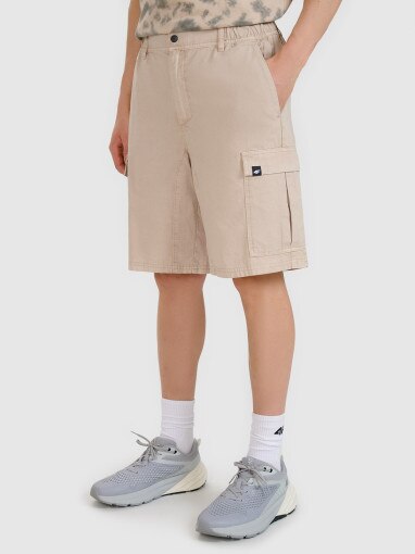 Męskie spodenki casual cargo 4F 4FRSS25TSHOM759 - beżowe