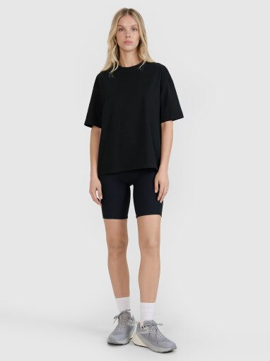 Damski t-shirt oversize bez nadruku 4F 4FRSS25TTSHF2692 - czarny
