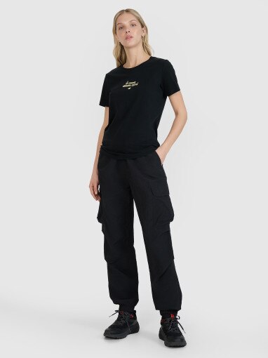 Damski t-shirt z nadrukiem 4F 4FRSS25TTSHF2786 - czarny
