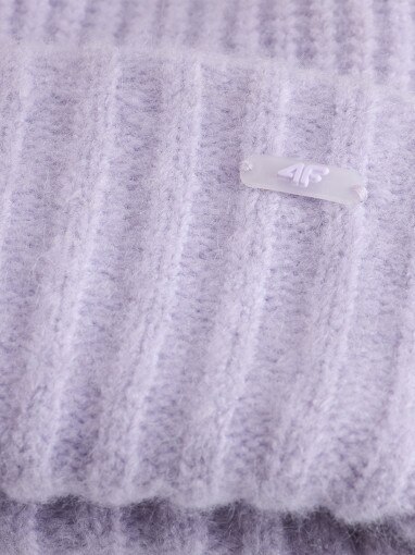 Damska czapka zimowa 4F 4FWAW25ACAPF568 - fioletowa