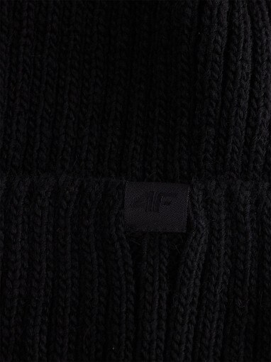 Damska czapka zimowa 4F 4FRAW25ACAPF0802 - czarna