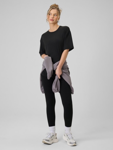  4F Damskie legginsy dzianinowe 4F 4FRSS26TTIGF324  czarne Czarny