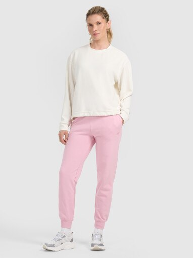  4F Damskie spodnie dresowe joggery 4F 4FWMM00TTROF0945  różowe Różowy