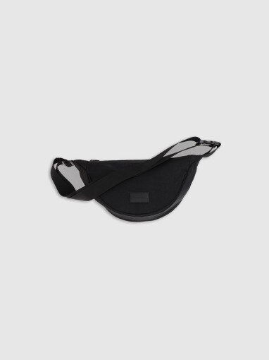 4F JUNIOR Dziewczęca saszetka crossbody 4F 4FJWSS25ASBGF066 czarna Czarny