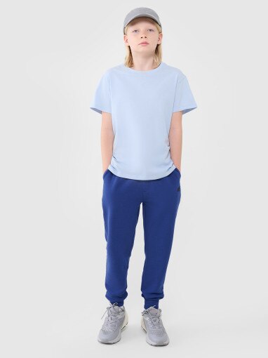 4F JUNIOR Chłopięce spodnie dresowe joggery 4F 4FJWSS25TTROM1112  niebieskie Kobalt
