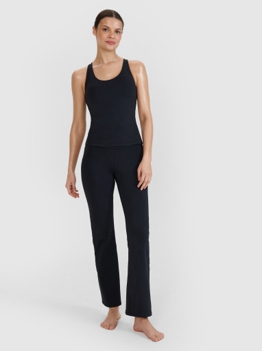 4F Damskie legginsy do jogi z rozszerzanymi nogawkami 4F 4FWSS25TFTIF324  czarne Czarny