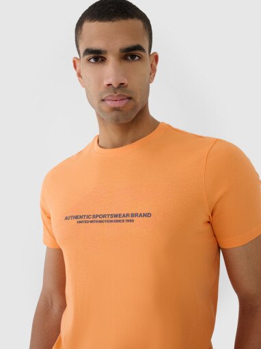 Męski t-shirt z nadrukiem 4F 4FWSS25TTSHM2004 - pomarańczowy