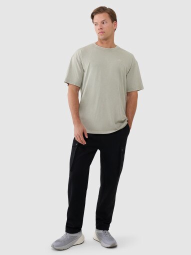 4F Męskie spodnie casual cargo 4F 4FWSS25TTROM0990  czarne Czarny