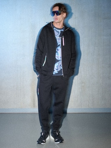  4F Męskie spodnie dresowe joggery 4F 4FRSS26TTROM1863  czarne Czarny