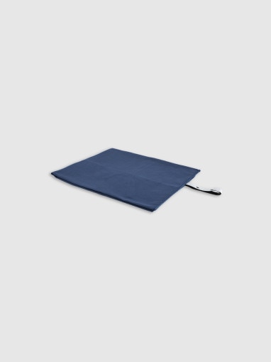 Ręcznik sportowy 80x130 cm 4F 4FWMM00ATOWU063 - granatowy