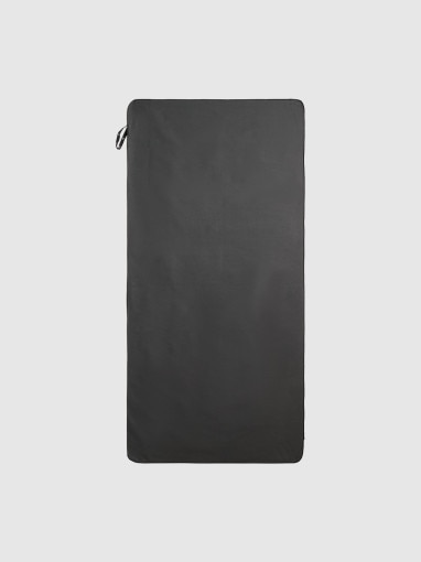 Obrazek dla: 4F Ręcznik sportowy szybkoschnący M (80 x 170 cm) 4F 4FRSS26ATOWU082  czarny Czarny