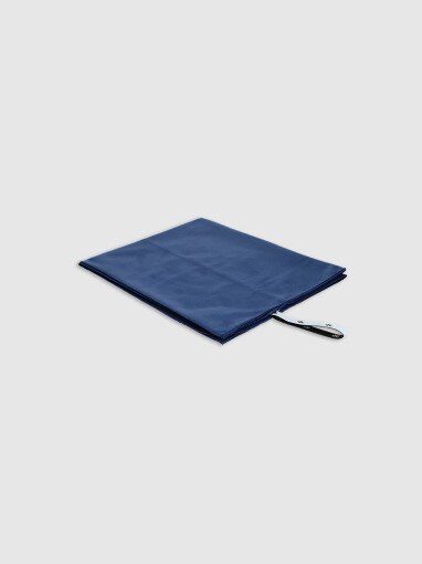 Ręcznik treningowy S 65x90 cm 4F 4FWSS25ATOWU052 - granatowy