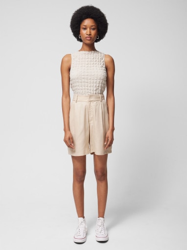 Outhorn Damskie spodenki casual Outhorn OTHWSS24TSHOF396 beżowe Beżowy