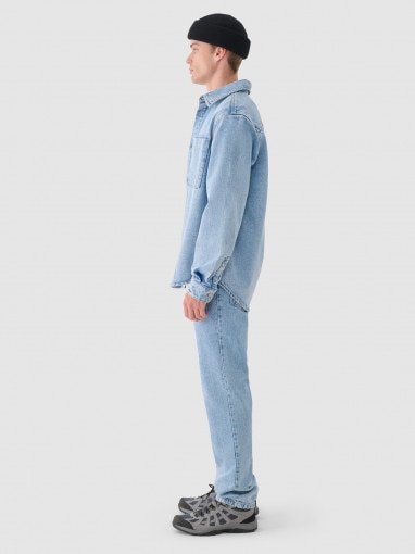 Męskie jeansy straight Outhorn OTHWAW24TJNSM006 - niebieskie