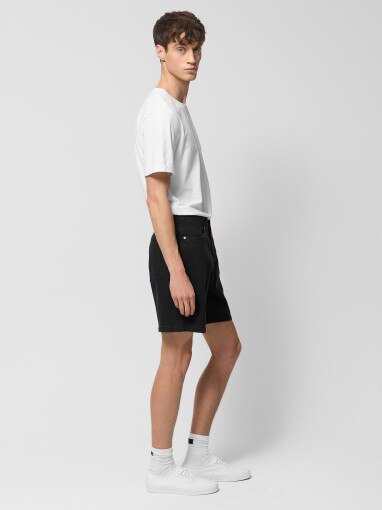 Męskie spodenki jeansowe Outhorn OTHWSS24TSHOM404 - czarne
