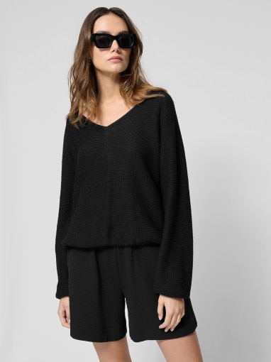 Outhorn Damski sweter Outhorn OTHWSS24TSWEF086  czarny Czarny