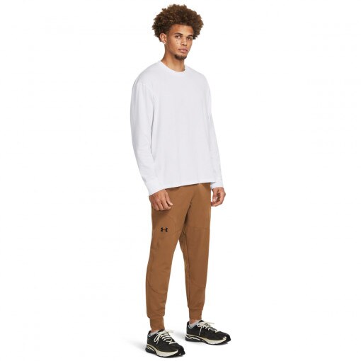 Obrazek dla: UNDER ARMOUR Męskie spodnie treningowe Under Armour UA Unstopable Joggers  brązowe Brązowy