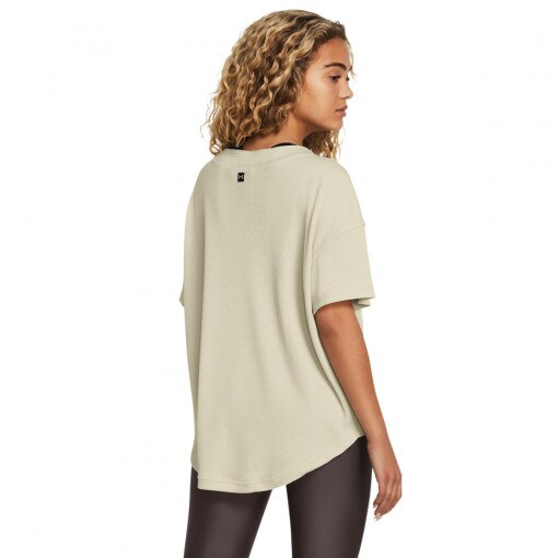 Damska koszulka treningowa Under Armour Project Rock Easy Go Over Shirt - beżowa