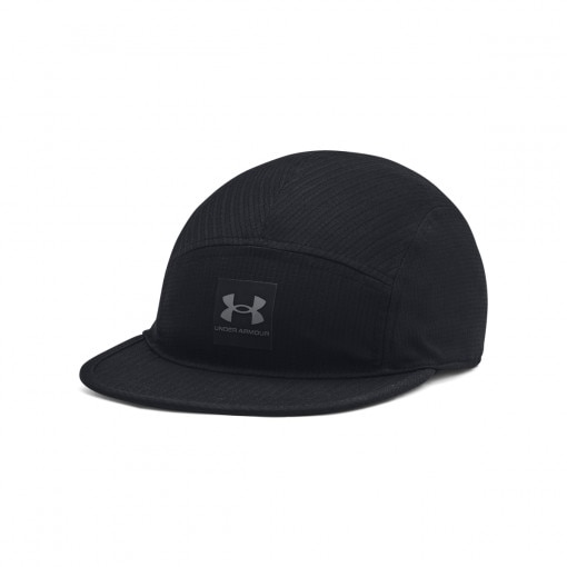 UNDER ARMOUR Męska czapka z daszkiem uniseks Under Armour Isochill Armourvent Camper  czarna  001