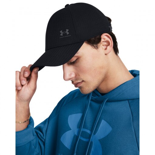 UNDER ARMOUR Męska czapka z daszkiem Under Armour M Isochill Armourvent Adj  czarna 001