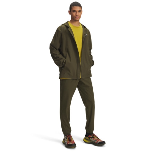 UNDER ARMOUR Męskie spodnie treningowe Under Armour UA Vibe Woven Pants  khaki Khaki