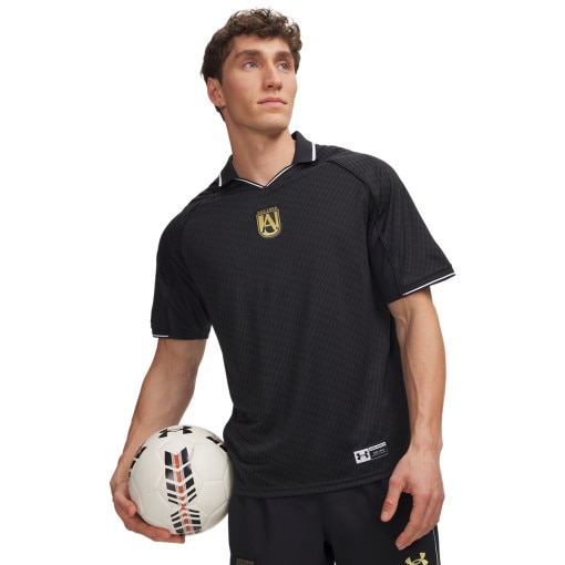  UNDER ARMOUR Męska koszulka piłkarska Under Armour UA 96 Terrace Country  czarna Czarny