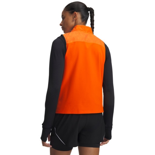 Damska kamizelka do biegania Under Armour UA Velociti Cold Weather Storm - pomarańczowa