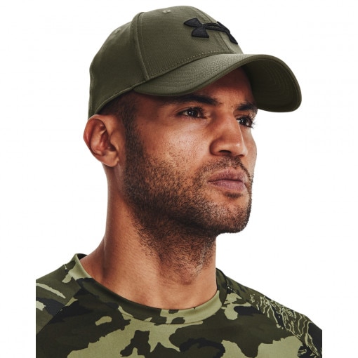 UNDER ARMOUR Męska czapka z daszkiem Under Armour Men's UA Blitzing  oliwkowa/khaki Oliwkowy