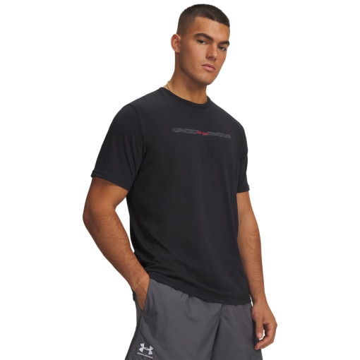  UNDER ARMOUR Męski tshirt z nadrukiem Under Armour UA M BLUR WM SS  czarny Czarny