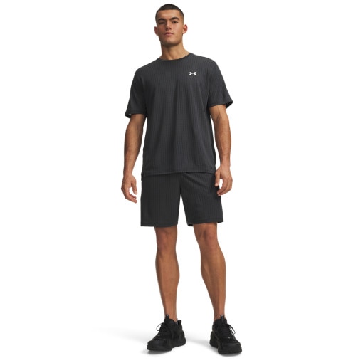 Obrazek dla: UNDER ARMOUR Męskie spodenki treningowe Under Armour Tech Vent 7in Jacq Shrts  czarne Czarny