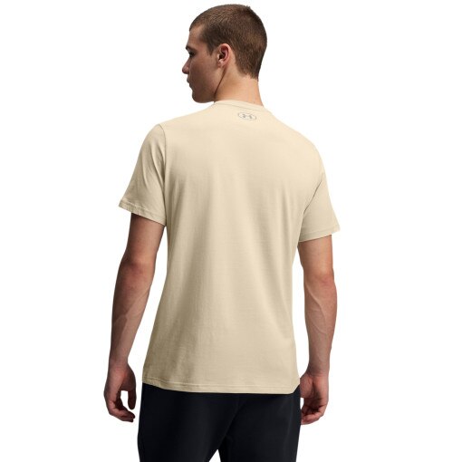 Męski t-shirt z nadrukiem Under Armour UA Gl Foundation Update SS - beżowy