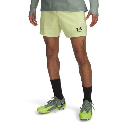 Męskie spodenki do piłki nożnej Under Armour UA M's Challenger Pro Woven Short - zielone