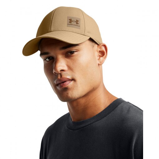 UNDER ARMOUR Męska czapka z daszkiem Under Armour Isochill Armourvent Str  brązowa Brązowy