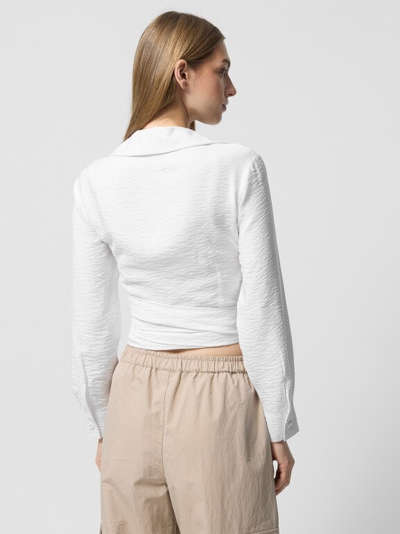 Damska koszula z wiązaniem Outhorn OTHWSS24TSHIF037 - biała