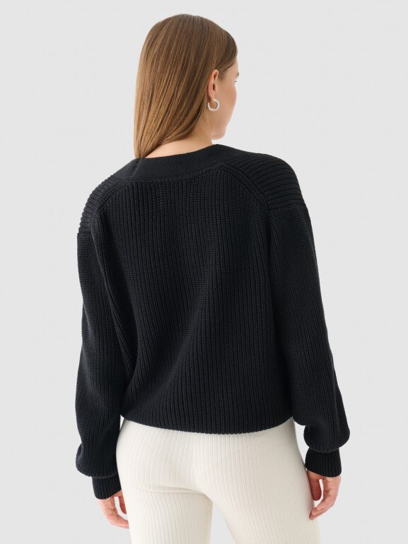 Damski sweter kardigan Outhorn OTHWAW24TSWEF132 - czarny