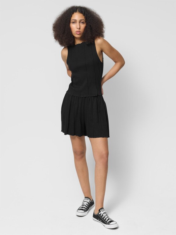 Damskie spodenki casual Outhorn OTHWSS24TSHOF386 - czarne