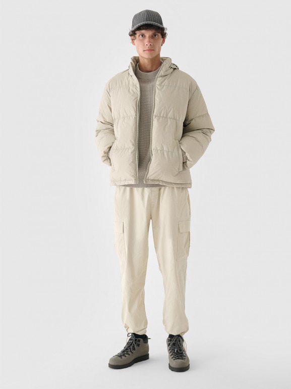 Męska kurtka zimowa z wypełnieniem naturalnym Outhorn OTHWAW24TDJAM656 - beżowa