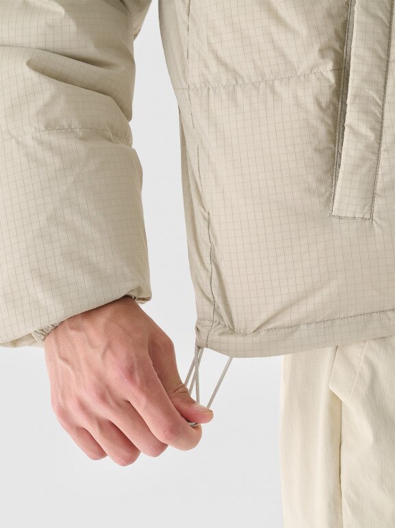 Męska kurtka zimowa z wypełnieniem naturalnym Outhorn OTHWAW24TDJAM656 - beżowa