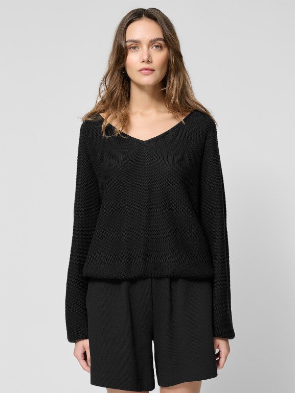 Damski sweter Outhorn OTHWSS24TSWEF086 - czarny
