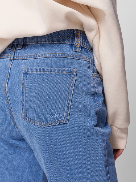 Damskie jeansy straight Outhorn  OTHWSS24TTROF723 - niebieskie