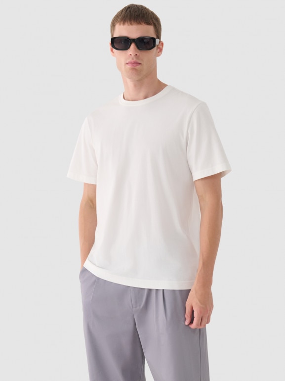 Męski t-shirt basic Outhorn OTHWAW24TTSHM2155 - biały