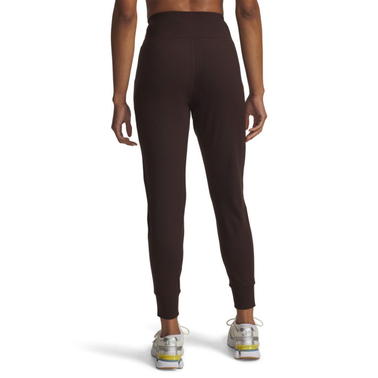 Damskie spodnie treningowe Under Armour Motion Jogger - brązowe
