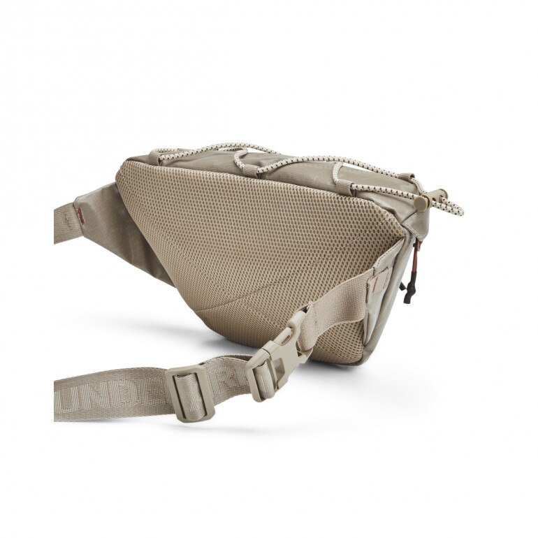 Saszetka nerka uniseks Under Armour UA Summit Waist Bag - beżowa