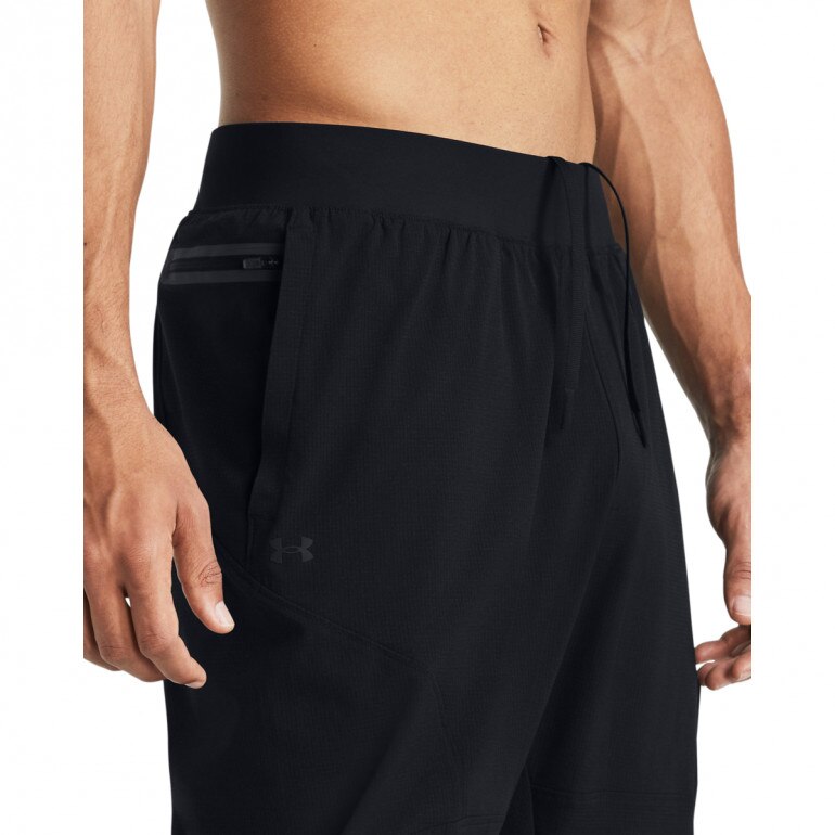 Męskie spodnie treningowe Under Armour UA Unstoppable Airvent Taper - czarne 