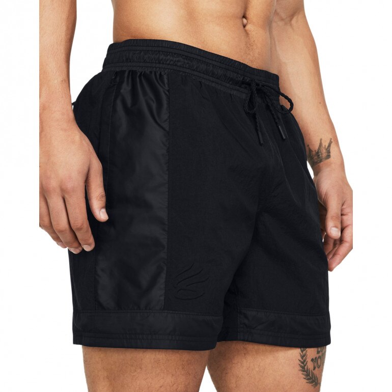 Męskie spodenki do koszykówki Under Armour Curry Woven Short - czarne 